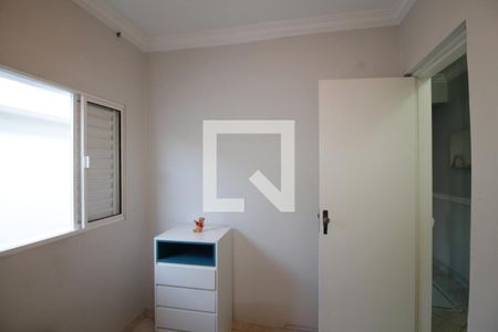 Casa à venda com 200m², 4 quartos e 2 vagasQuarto 3   