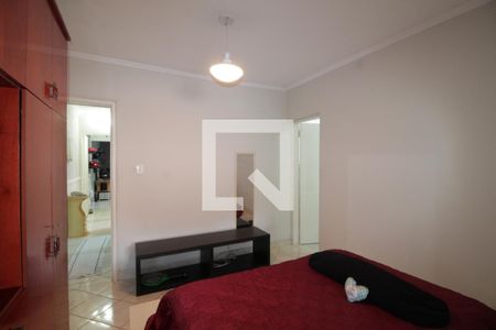 Casa à venda com 200m², 4 quartos e 2 vagasQuarto 2 - Suíte