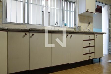 Casa à venda com 200m², 4 quartos e 2 vagasCozinha