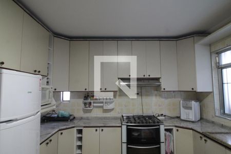 Casa à venda com 200m², 4 quartos e 2 vagasCozinha