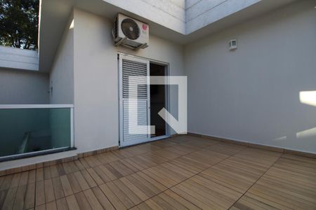 Casa à venda com 400m², 3 quartos e 4 vagasSacada