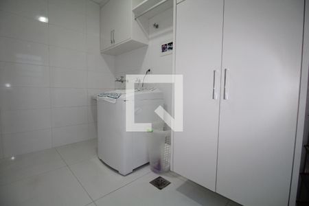 Casa à venda com 400m², 3 quartos e 4 vagasLavanderia