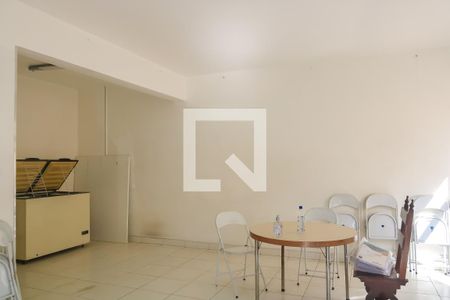 Apartamento à venda com 72m², 2 quartos e 1 vaga Apartamento à venda com 72m², 2 quartos e 1 vagaÁrea comum - Salão de festas