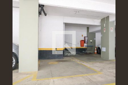 Apartamento à venda com 72m², 2 quartos e 1 vaga Apartamento à venda com 72m², 2 quartos e 1 vagaGaragem