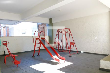 Apartamento à venda com 72m², 2 quartos e 1 vaga Apartamento à venda com 72m², 2 quartos e 1 vagaÁrea comum - Playground