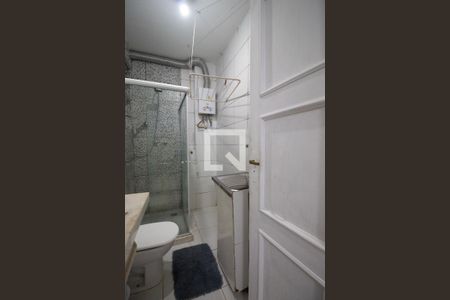 Banheiro social de apartamento para alugar com 1 quarto, 30m² em Copacabana, Rio de Janeiro