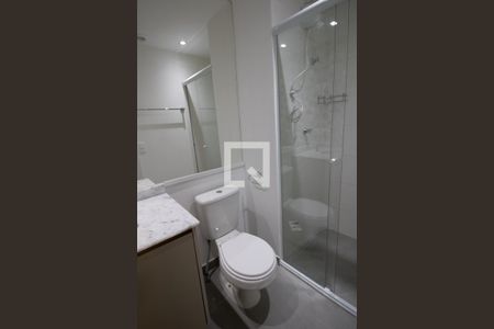 Banheiro de kitnet/studio à venda com 1 quarto, 27m² em Vila Nova Conceição, São Paulo