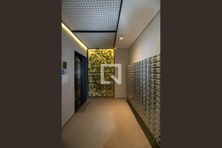 Studio à venda com 27m², 1 quarto e sem vagaHall dos elevadores