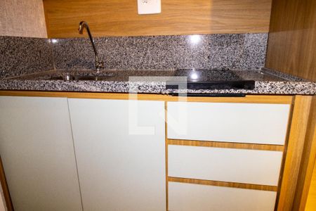 Sala- detalhe armário de kitnet/studio à venda com 1 quarto, 27m² em Vila Nova Conceição, São Paulo