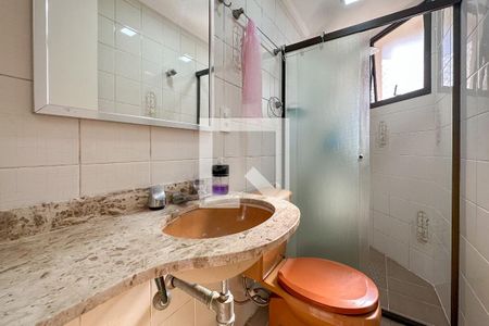 Apartamento para alugar com 110m², 3 quartos e 1 vaga Apartamento para alugar com 110m², 3 quartos e 1 vagaBanheiro 1 - suíte