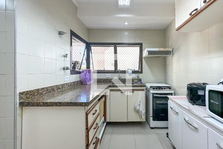 Apartamento para alugar com 110m², 3 quartos e 1 vaga Apartamento para alugar com 110m², 3 quartos e 1 vagaCozinha