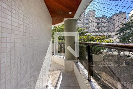 Varanda de apartamento para alugar com 3 quartos, 110m² em Vila Alzira, Guarujá
