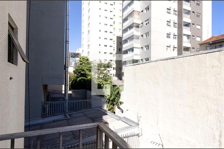 Vista de apartamento à venda com 2 quartos, 65m² em Aclimação, São Paulo