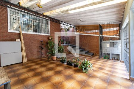 Casa de condomínio à venda com 180m², 3 quartos e 2 vagas Casa de condomínio à venda com 180m², 3 quartos e 2 vagasGaragem