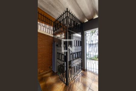 Casa de condomínio à venda com 180m², 3 quartos e 2 vagas Casa de condomínio à venda com 180m², 3 quartos e 2 vagasPortal Social