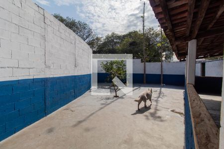 Casa à venda com 700m², 1 quarto e 1 vagaQuintal