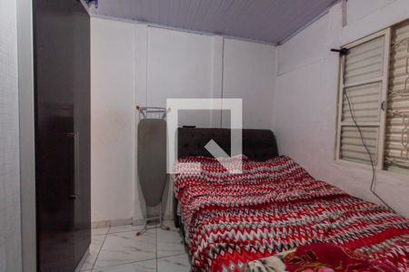 Quarto de casa à venda com 1 quarto, 700m² em Jardim Londrina, São Paulo