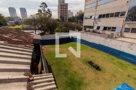 Casa à venda com 700m², 1 quarto e 1 vagaEntrada