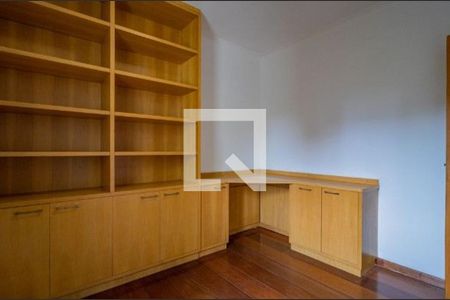 Apartamento à venda com 2 quartos, 120m² em Jardim Londrina, São Paulo