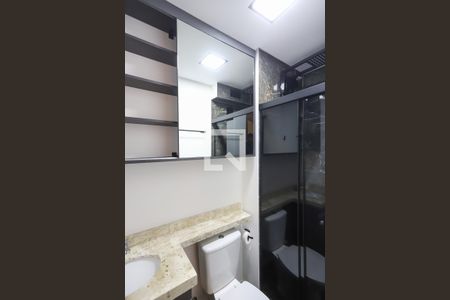Banheiro de apartamento à venda com 1 quarto, 25m² em Santana, São Paulo