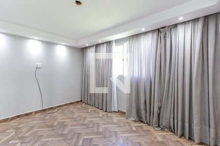 Sala de casa para alugar com 3 quartos, 80m² em Jardim Brasil (zona Norte), São Paulo