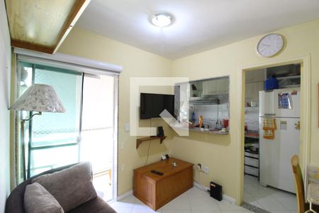 Sala de apartamento para alugar com 2 quartos, 57m² em Jacarepaguá, Rio de Janeiro