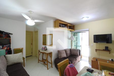 Sala de apartamento para alugar com 2 quartos, 57m² em Jacarepaguá, Rio de Janeiro