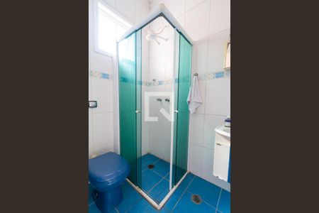 Casa à venda com 211m², 3 quartos e 2 vagasBanheiro da Suíte 2 Detalhe