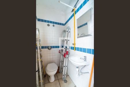 Casa à venda com 211m², 3 quartos e 2 vagasBanheiro de serviço