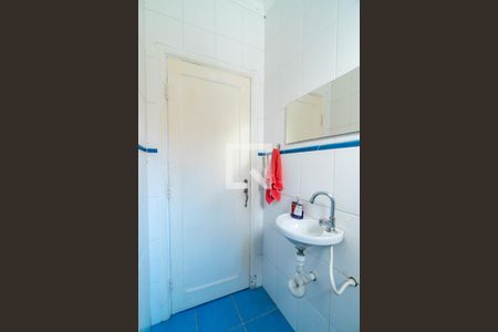 Casa à venda com 211m², 3 quartos e 2 vagasLavabo