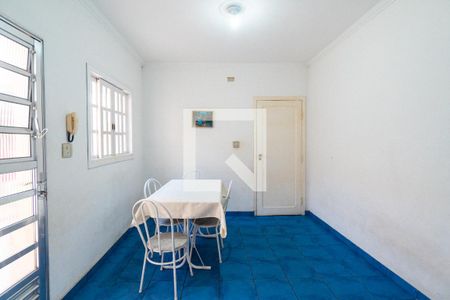 Casa à venda com 211m², 3 quartos e 2 vagasCopa