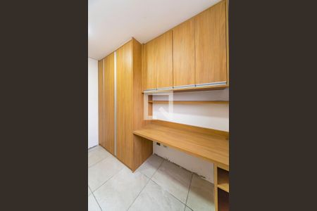 Apartamento para alugar com 154m², 3 quartos e 2 vagas Apartamento para alugar com 154m², 3 quartos e 2 vagasQuarto 2