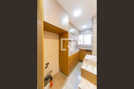 Apartamento para alugar com 154m², 3 quartos e 2 vagas Apartamento para alugar com 154m², 3 quartos e 2 vagasCozinha