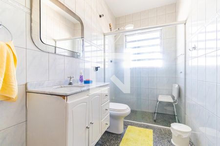 Casa à venda com 399m², 4 quartos e 2 vagas Casa à venda com 399m², 4 quartos e 2 vagasBanheiro 1