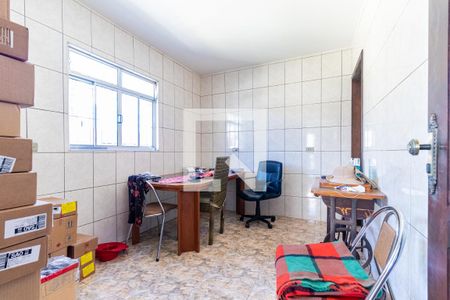 Casa à venda com 399m², 4 quartos e 2 vagas Casa à venda com 399m², 4 quartos e 2 vagasQuartinho 1