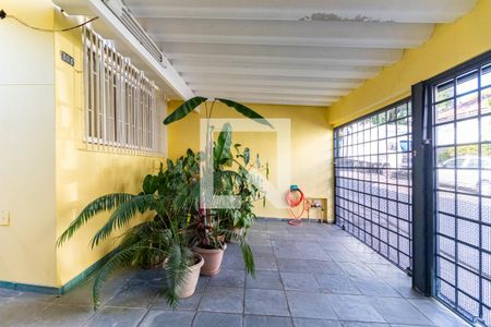 Casa à venda com 399m², 4 quartos e 2 vagas Casa à venda com 399m², 4 quartos e 2 vagasGaragem