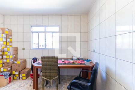 Casa à venda com 399m², 4 quartos e 2 vagas Casa à venda com 399m², 4 quartos e 2 vagasQuartinho 1