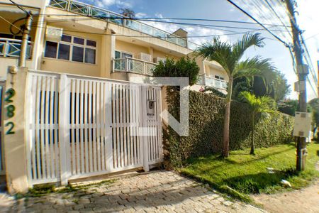 Apartamento à venda com 55m², 1 quarto e 1 vaga