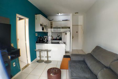 Sala/Cozinha de apartamento à venda com 1 quarto, 55m² em Itaipu, Niterói