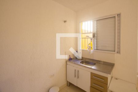 Cozinha de apartamento para alugar com 1 quarto, 29m² em Jardim Internacional, São Paulo