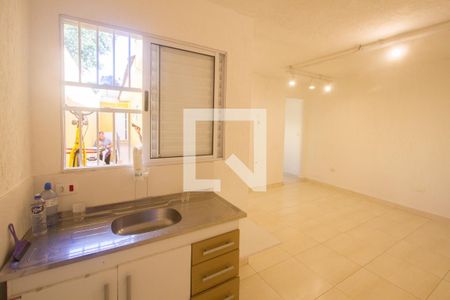 Cozinha de apartamento para alugar com 1 quarto, 29m² em Jardim Internacional, São Paulo