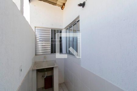 Casa para alugar com 40m², 2 quartos e sem vagaÁrea de Serviço