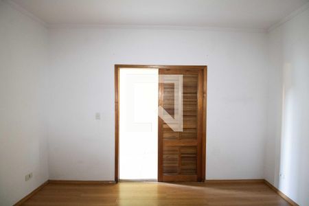 Casa para alugar com 150m², 2 quartos e 2 vagas Casa para alugar com 150m², 2 quartos e 2 vagasQuarto 2 - Suíte