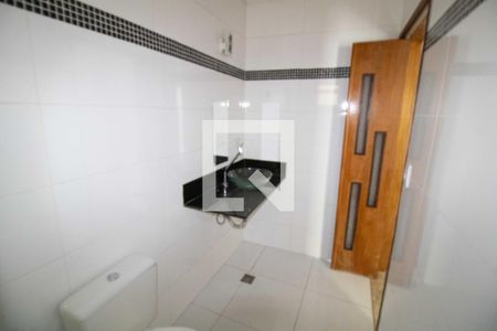 Casa para alugar com 150m², 2 quartos e 2 vagas Casa para alugar com 150m², 2 quartos e 2 vagasBanheiro da Suíte