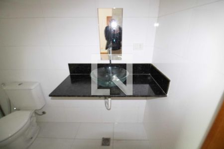 Casa para alugar com 150m², 2 quartos e 2 vagas Casa para alugar com 150m², 2 quartos e 2 vagasBanheiro da Suíte