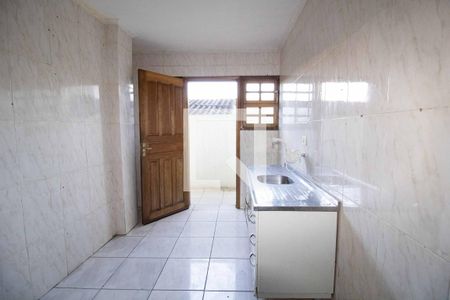 Casa para alugar com 150m², 2 quartos e 2 vagas Casa para alugar com 150m², 2 quartos e 2 vagasCozinha