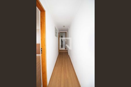 Casa para alugar com 150m², 2 quartos e 2 vagas Casa para alugar com 150m², 2 quartos e 2 vagasCorredor
