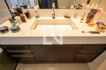 Banheiro da Suíte 1 de apartamento à venda com 3 quartos, 170m² em Centro, Osasco