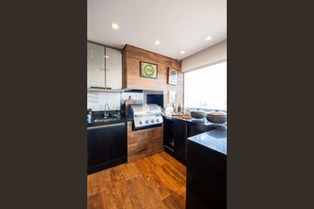 Apartamento à venda com 170m², 3 quartos e 3 vagasChurrasqueira