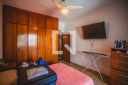 Casa à venda com 450m², 4 quartos e 4 vagasSuíte 3